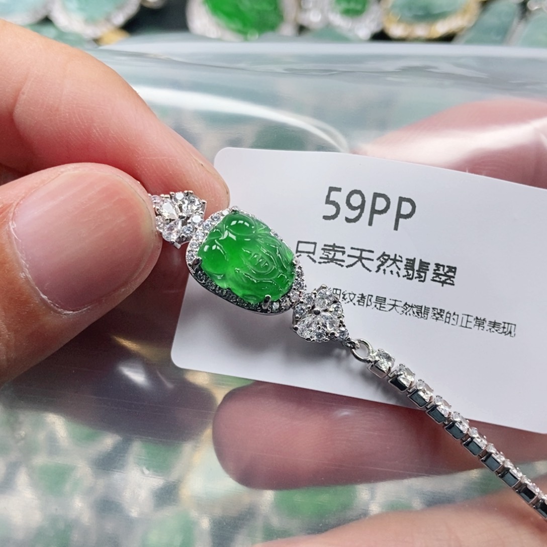 【闪购商品】颈饰未镶嵌翡翠