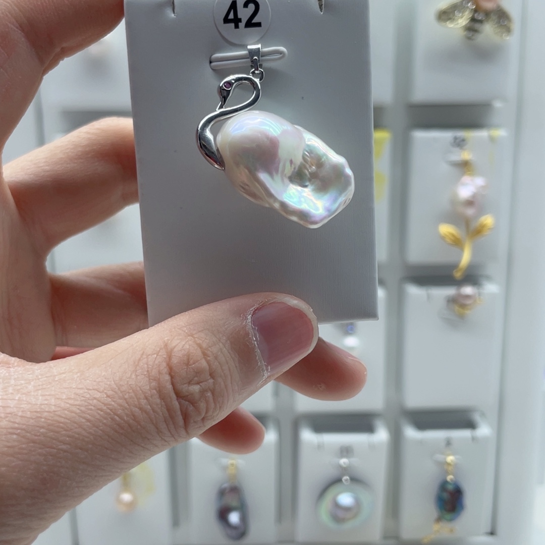 颈饰合金淡水珍珠