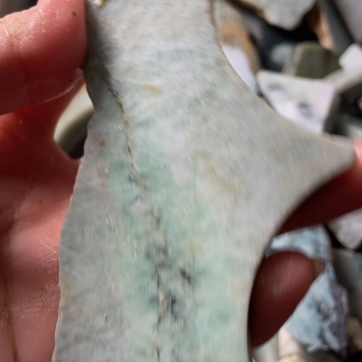 翡翠颈饰未镶嵌天然翡翠