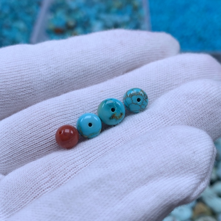 华***贝南红玛瑙未镶嵌珠宝奇石