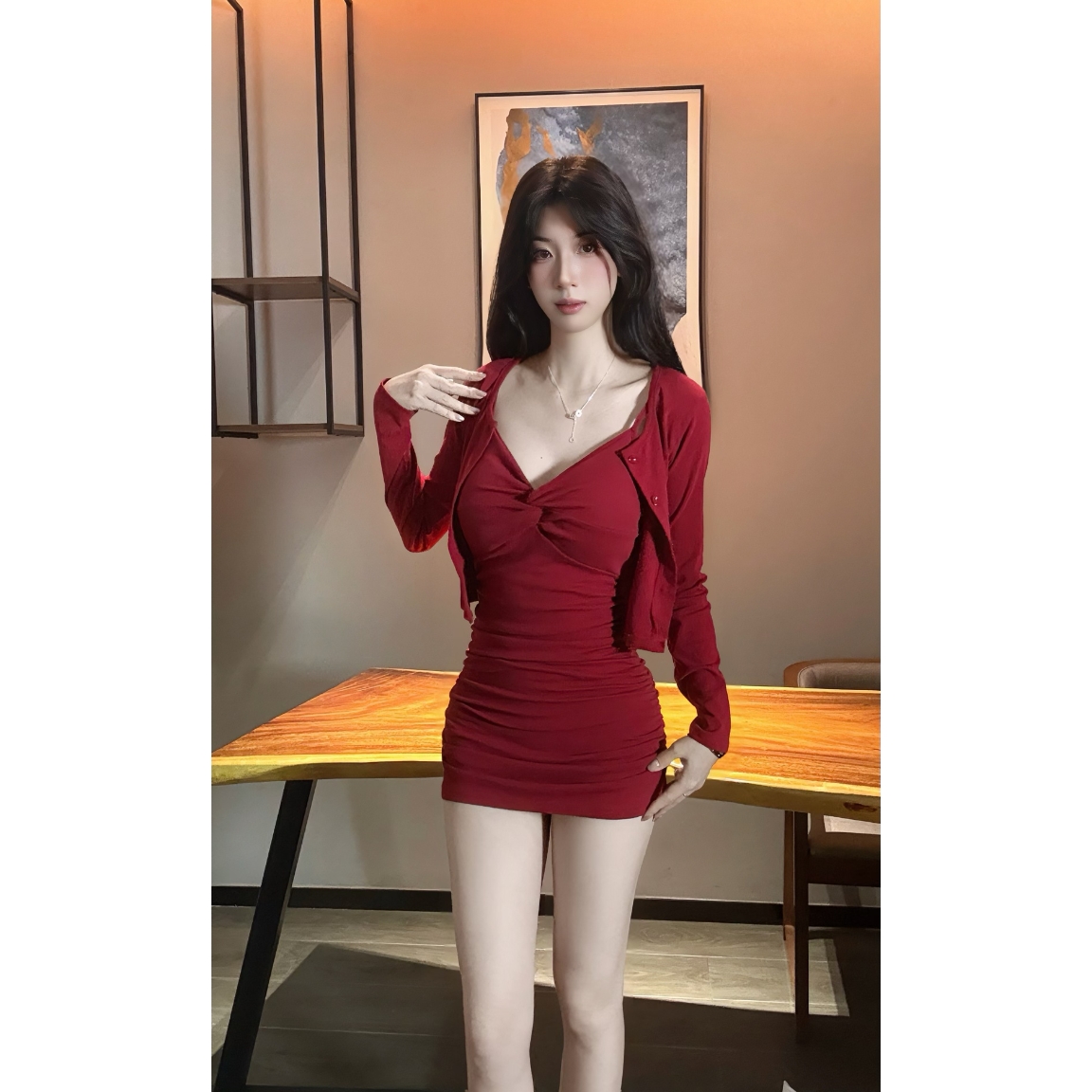 轻熟风是时尚套装吊带连衣裙性感纯欲风显瘦包臀后妈裙+防晒开衫