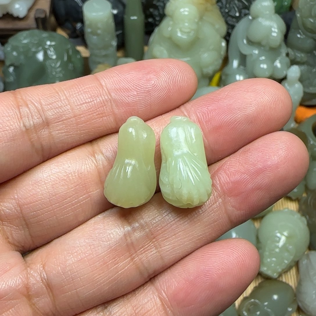 未镶嵌和田玉挂件A****修
