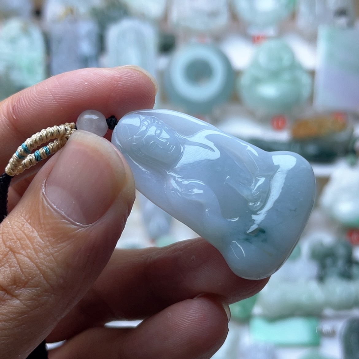 【闪购商品】颈饰未镶嵌翡翠观音