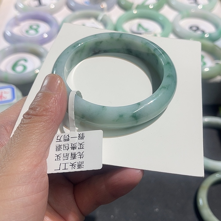 翡翠未镶嵌手镯纯天然缅甸翡翠手镯