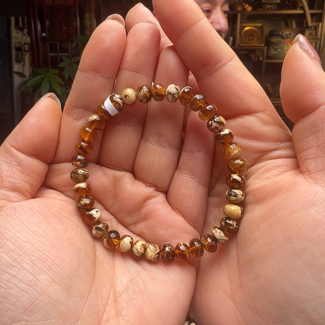 征***途琥珀未镶嵌裸石抚顺琥珀20383-1七