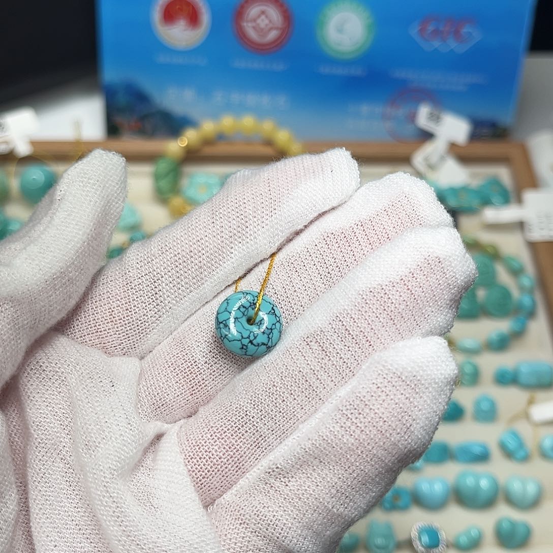 *****绿松石未镶嵌珠宝半成品