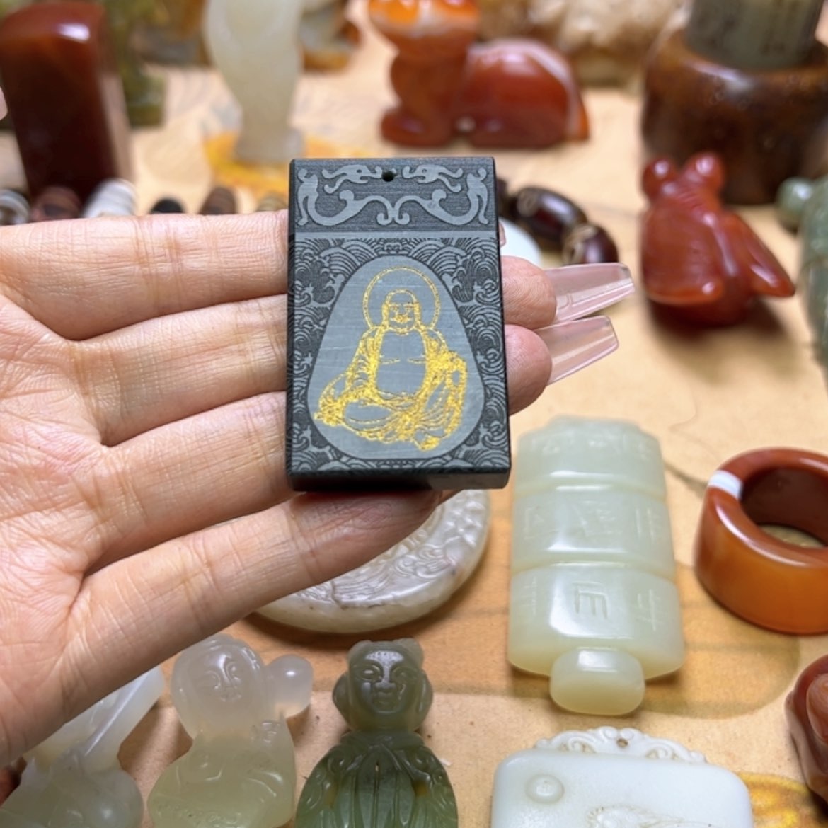 【闪购商品】蛇纹石玉颈饰未镶嵌