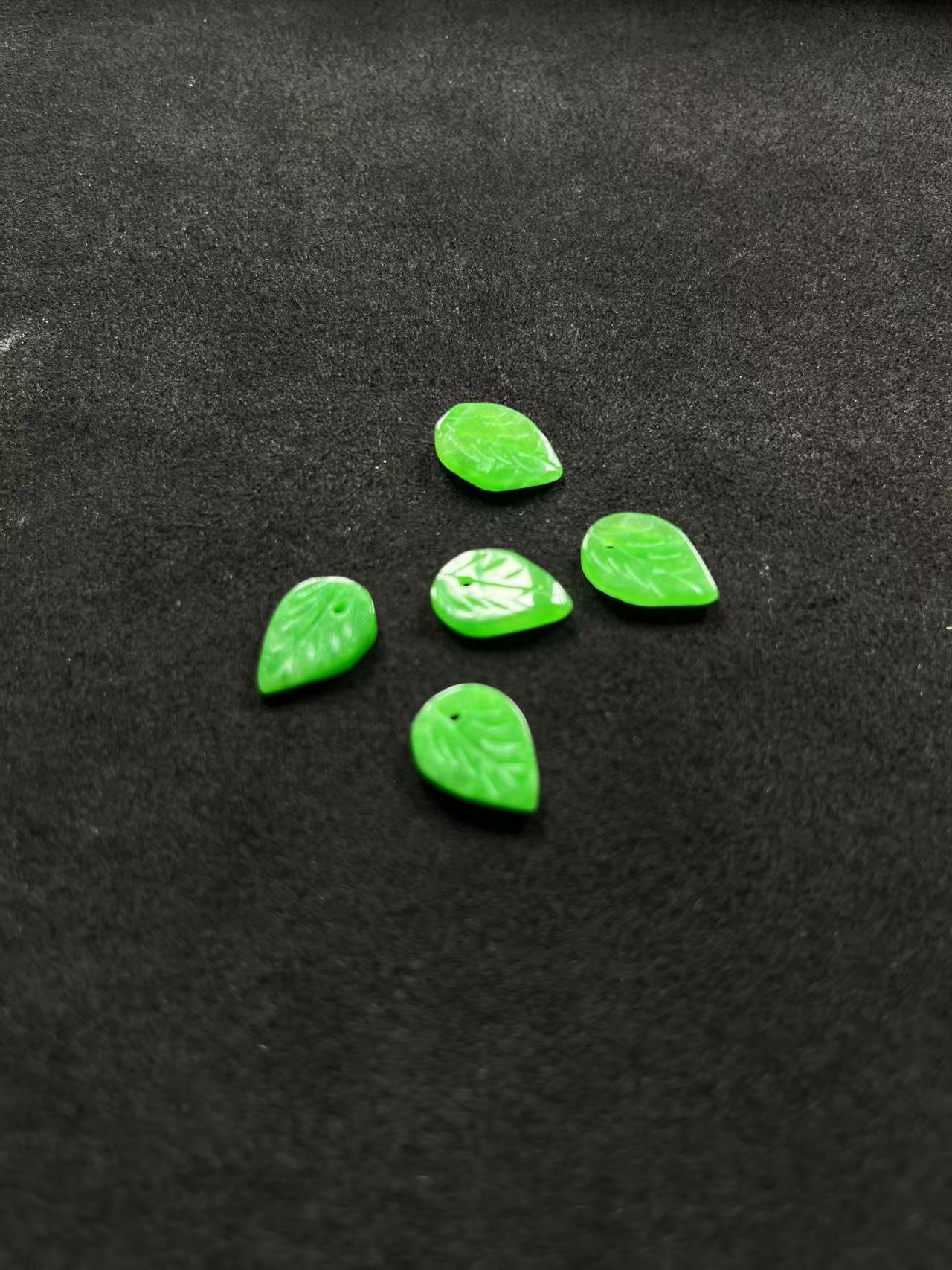 缅A纯正满绿色缅翠叶子吊Z，多样性发一（小）盆景石盆景石