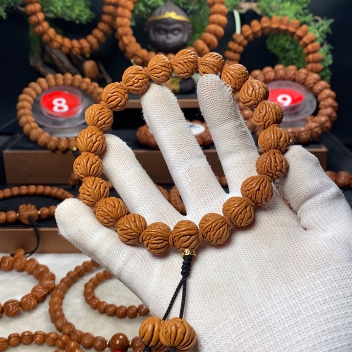 桃核吊坠秦岭龙纹