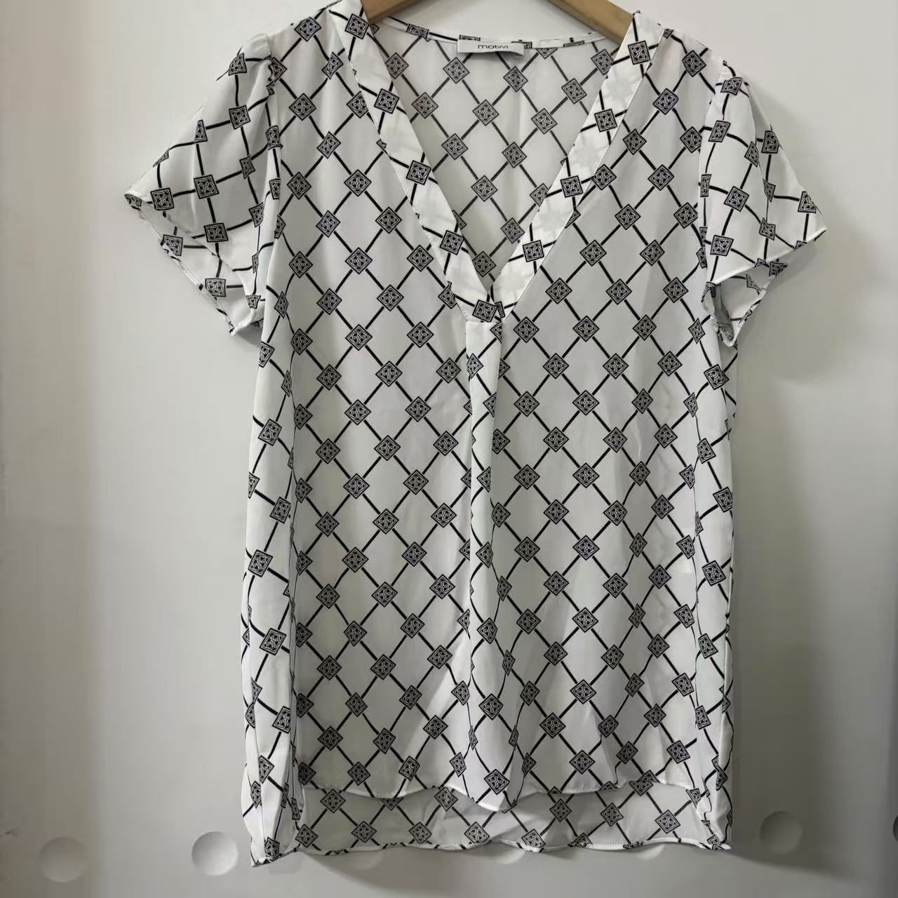 7764 设计感百搭时尚短袖衬衫上衣