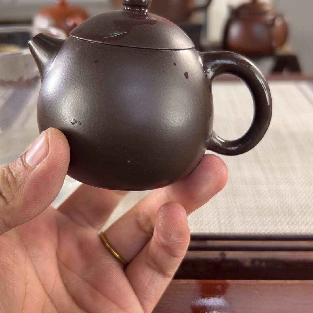 紫砂微瑕茶壶五礼盒无证书