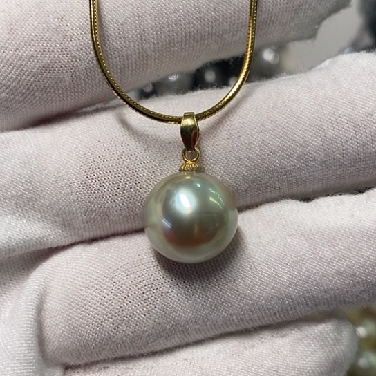 海水珍珠颈饰18K金镶嵌13.5