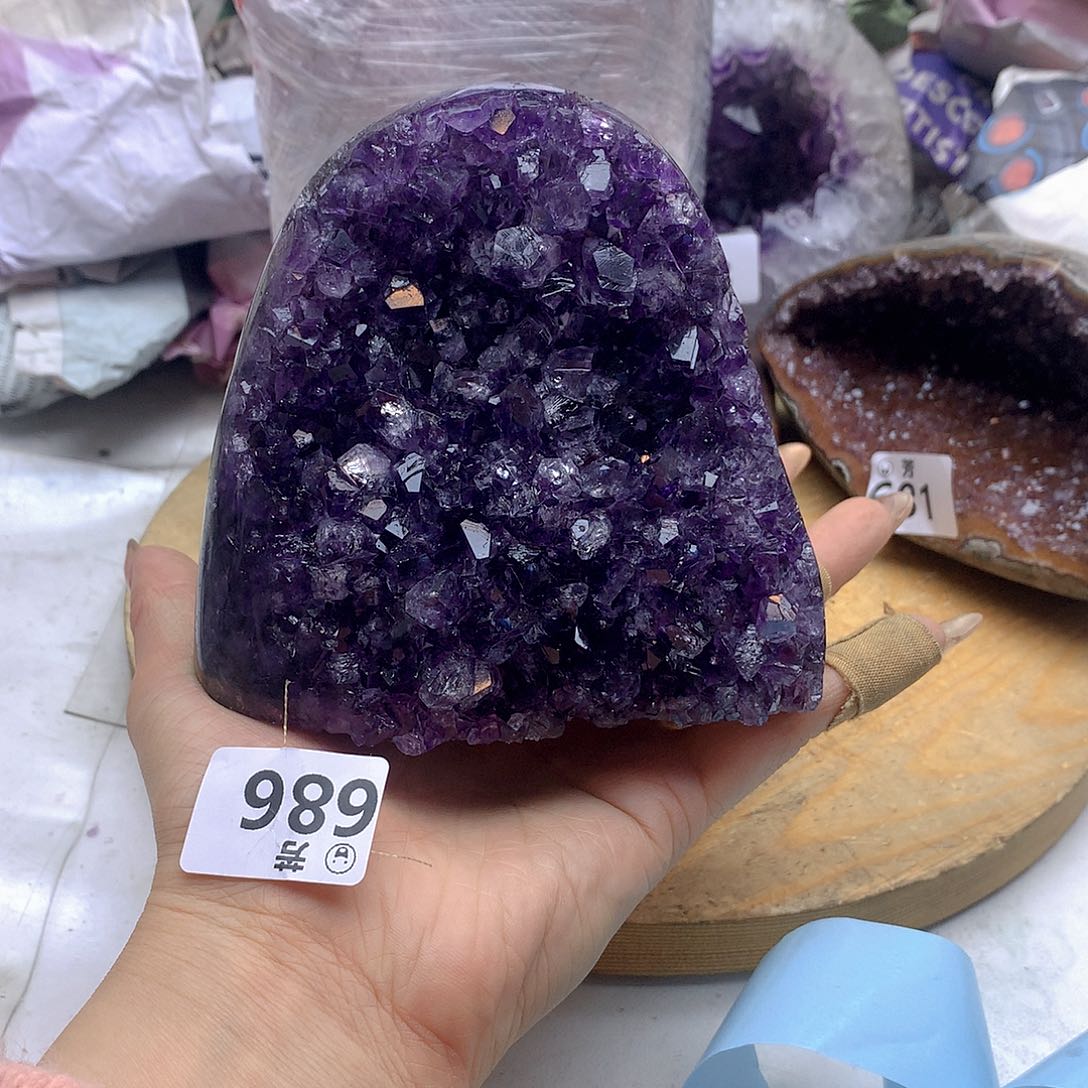 紫晶大型摆件（非配饰）未镶嵌