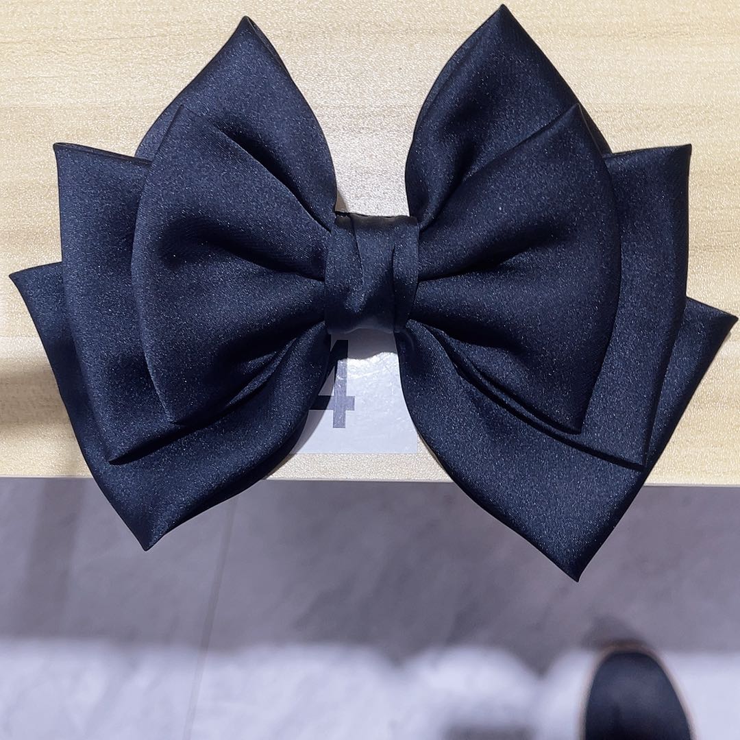 皮质铁合金蝴蝶结发夹