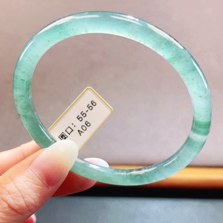 翡翠未镶嵌手镯翡翠手镯13