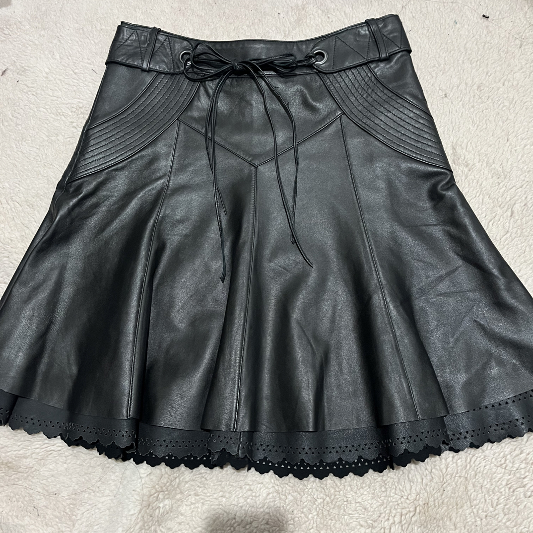 新款秋冬高腰显瘦女生头层绵阳皮皮裙半身裙伞裙超火性感