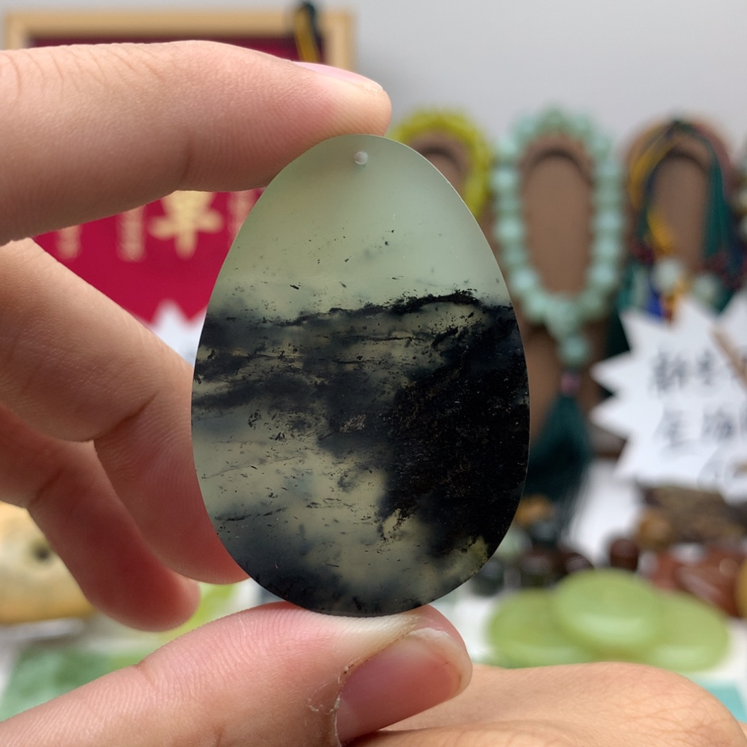 岫玉未镶嵌吊坠(不含链)