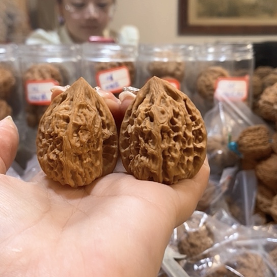 文玩核桃吊坠35鸡心有修