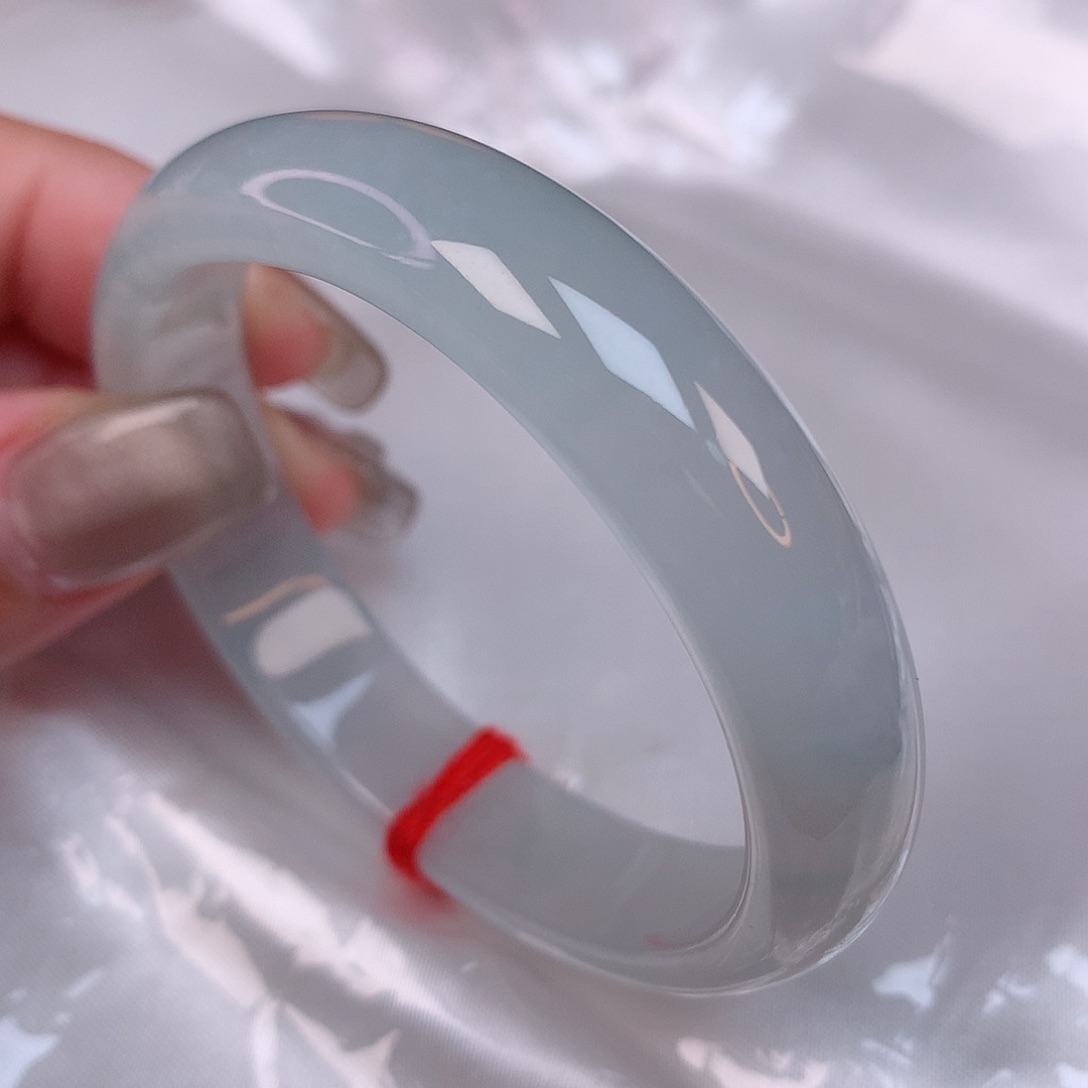 翡翠手镯（贵妃镯）未镶嵌54+