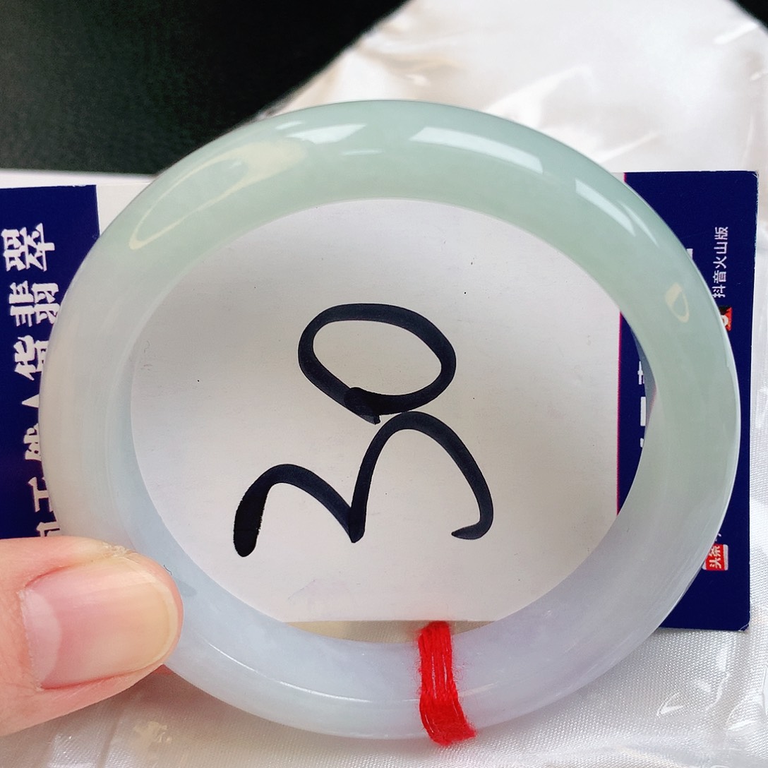 翡翠手镯未镶嵌缅甸天然A货翡翠