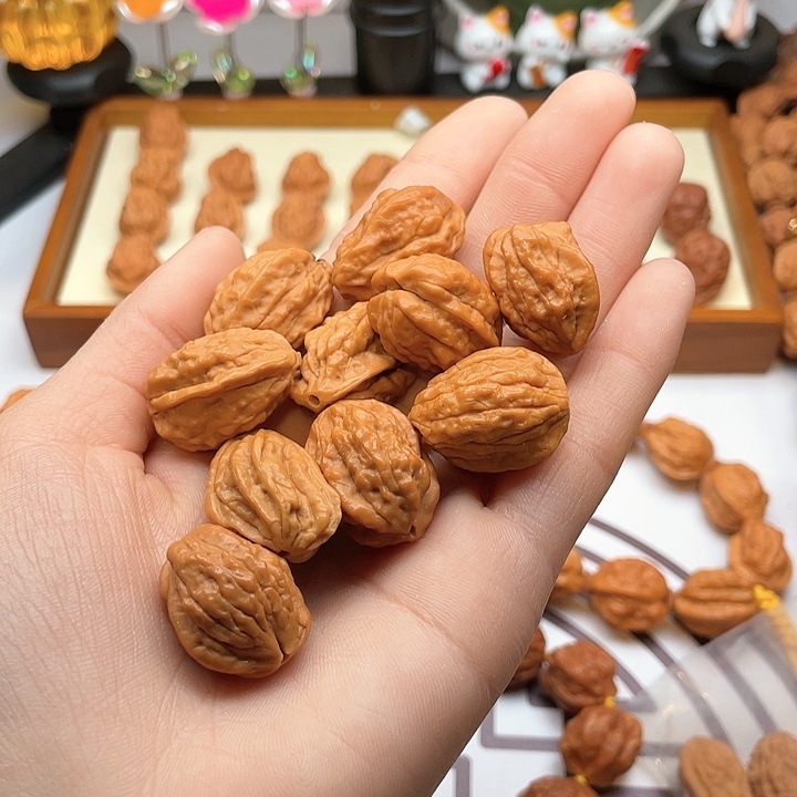 文玩核桃手串鸿****8小核桃手串