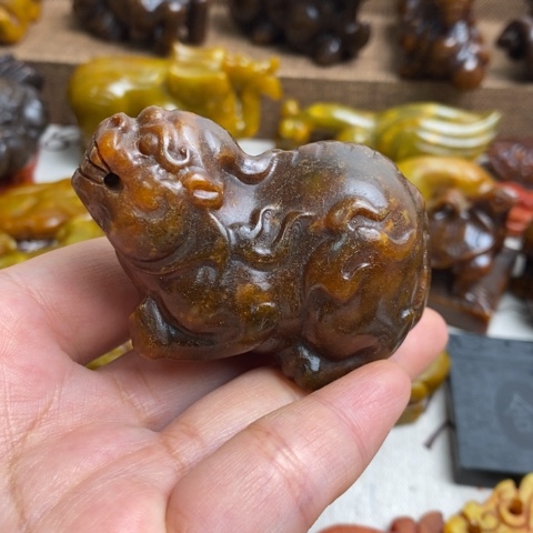 蛇纹石玉未镶嵌颈饰41