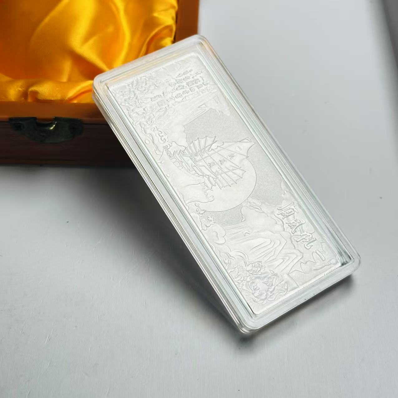 t209纯箔臻奢品时尚摆件多样性发其一