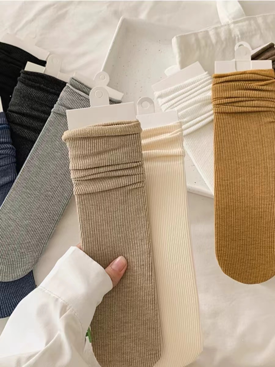 莫小卡专属宠粉福利堆堆袜一双