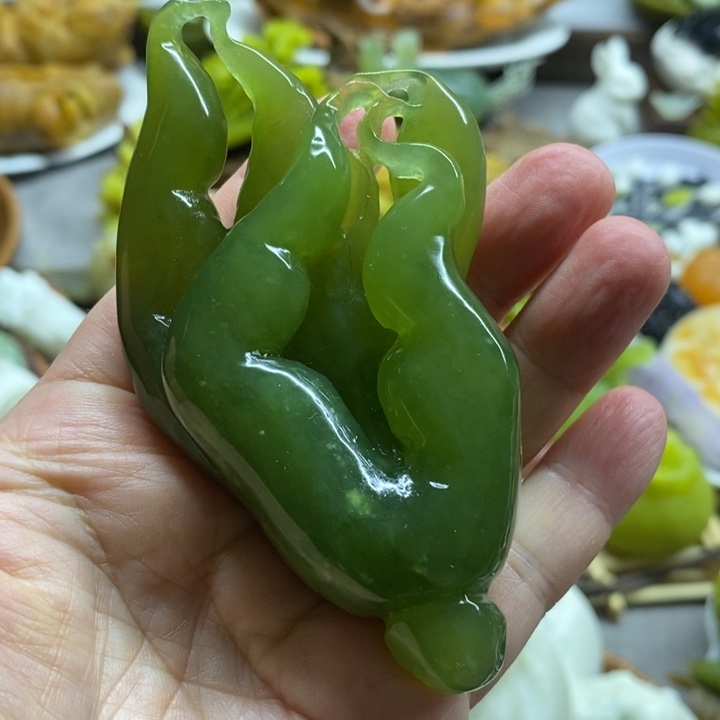 蛇纹石玉未镶嵌珠宝半成品