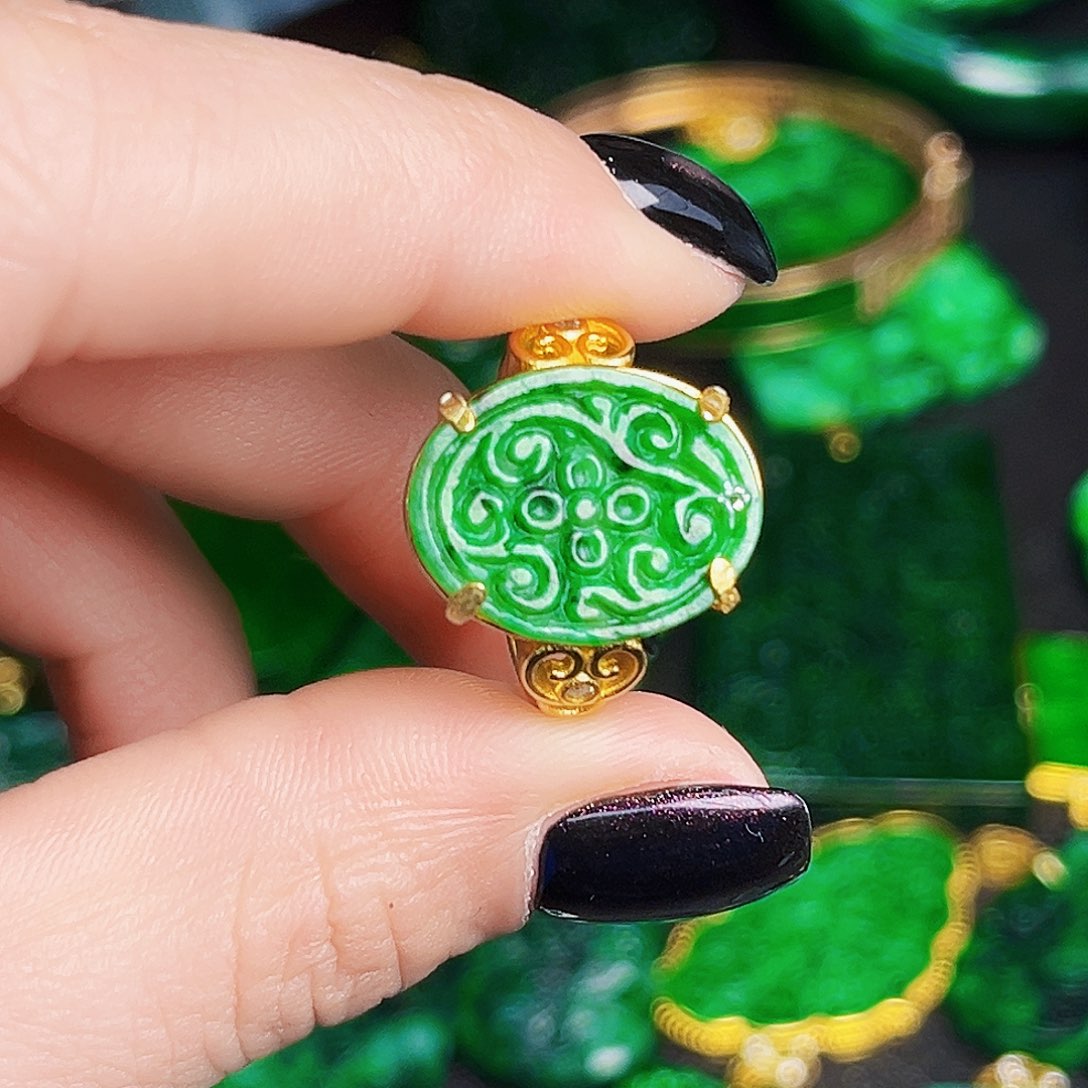 颈饰银S925镶嵌翡翠多样性