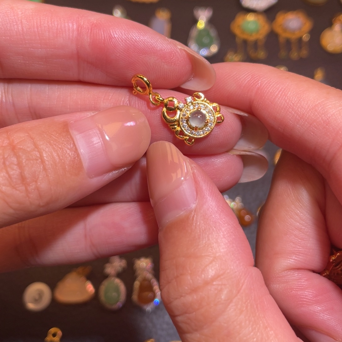 翡翠银S925镶嵌颈饰