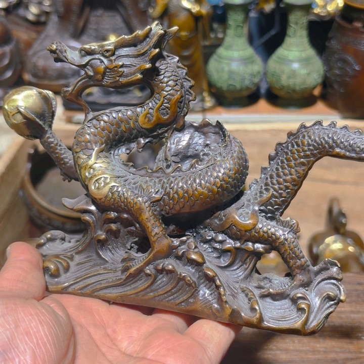 铜的。全清了。一件不留！不磨叽