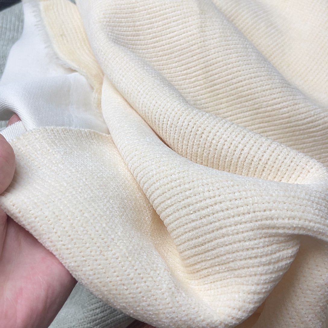 混纺雪尼尔米色1米。 