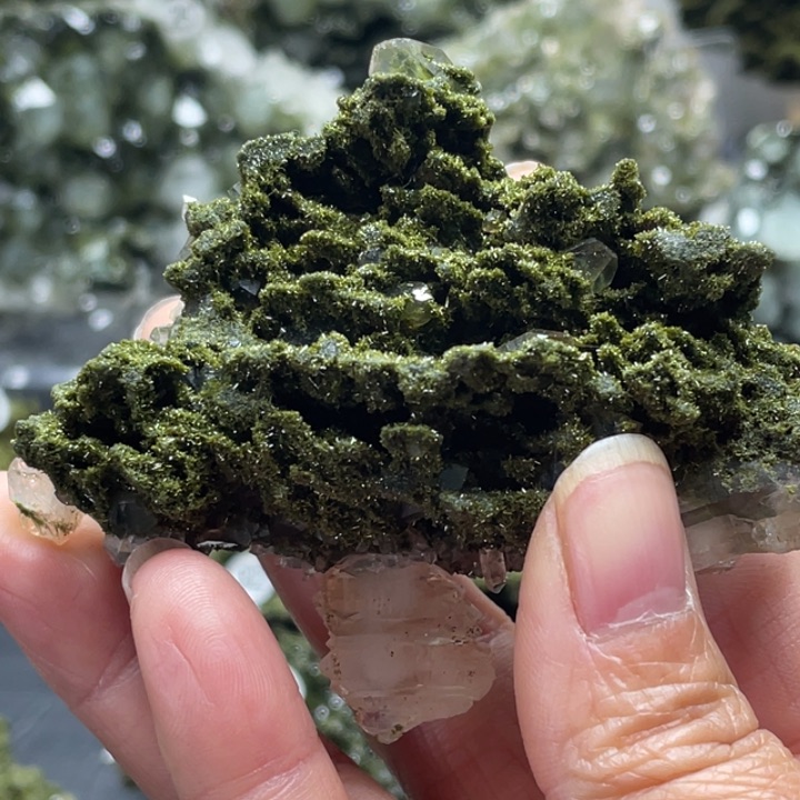 未镶嵌珠宝半成品水晶