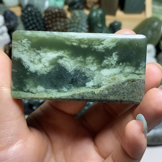 未镶嵌和田玉（糖玉）珠宝半成品