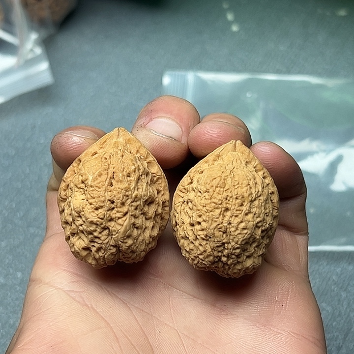 文玩核桃把件62号观音座38尺