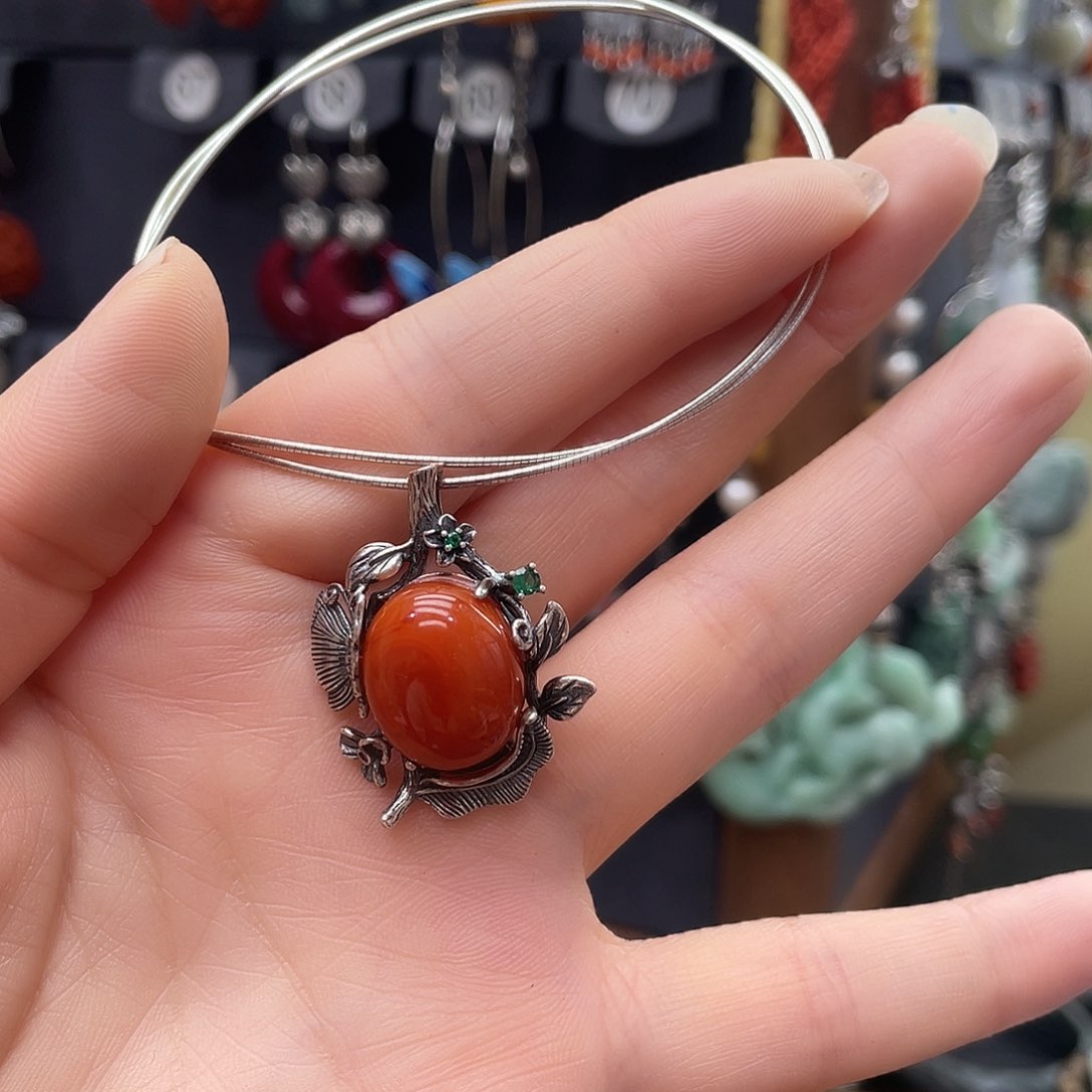 翡翠颈饰银S925镶嵌面**图vbnhhnhhh