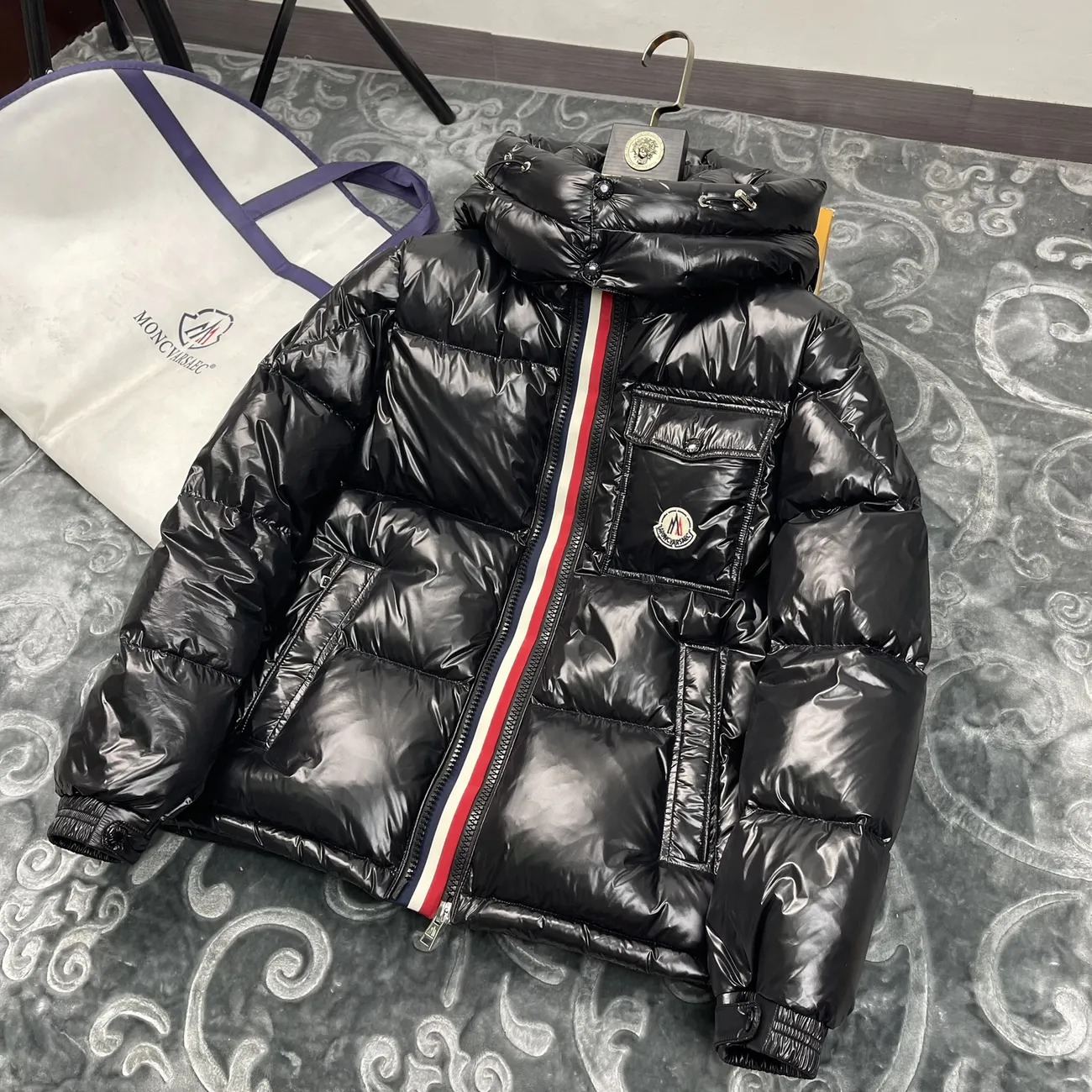 鹅绒服男女短款彩虹条2025冬季新款潮流双拉链加厚保暖羽绒服外套