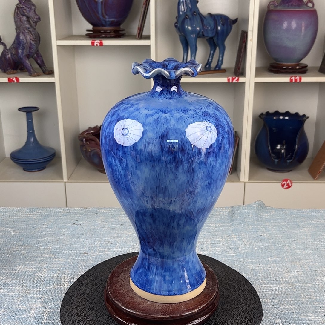 瓷片荷韵瓶珍品无礼盒