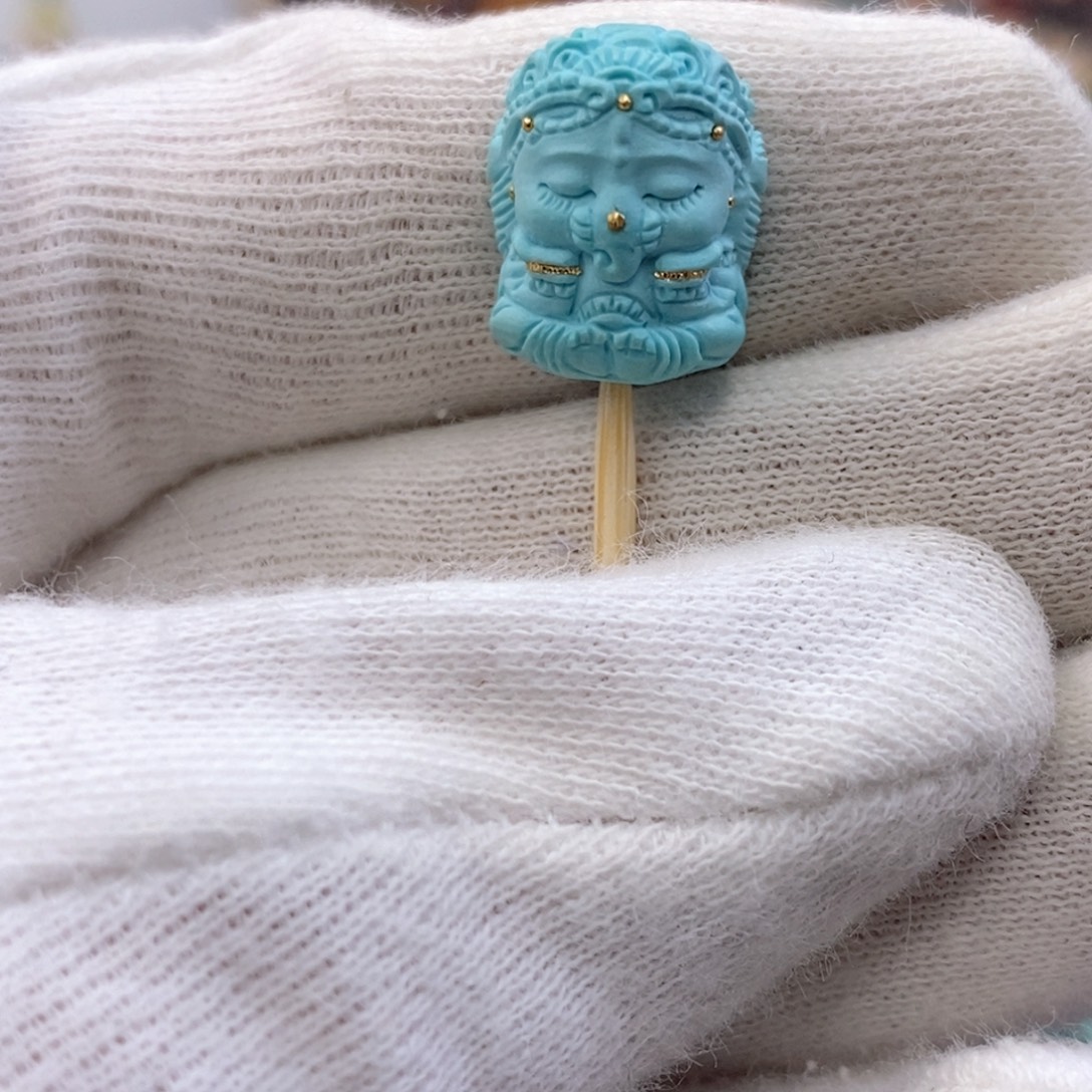 未镶嵌绿松石珠宝奇石