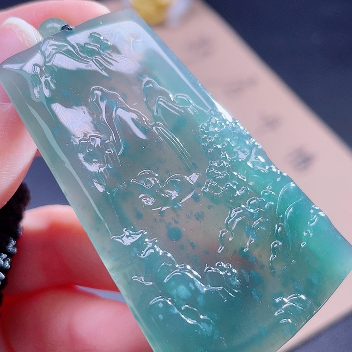 翡翠吊坠(不含链)未镶嵌