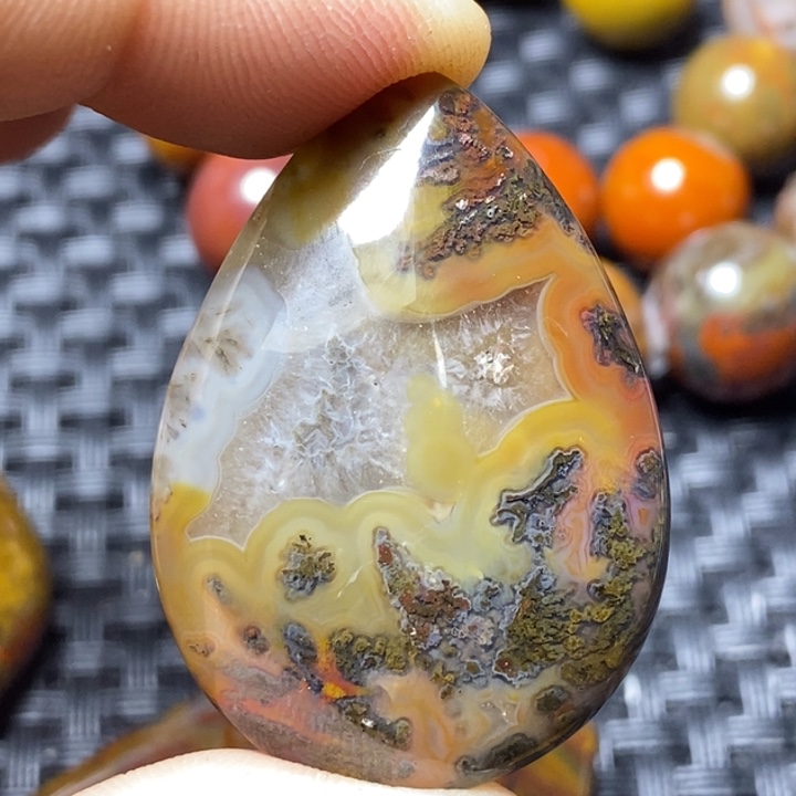 玛瑙/玉髓颈饰未镶嵌天*