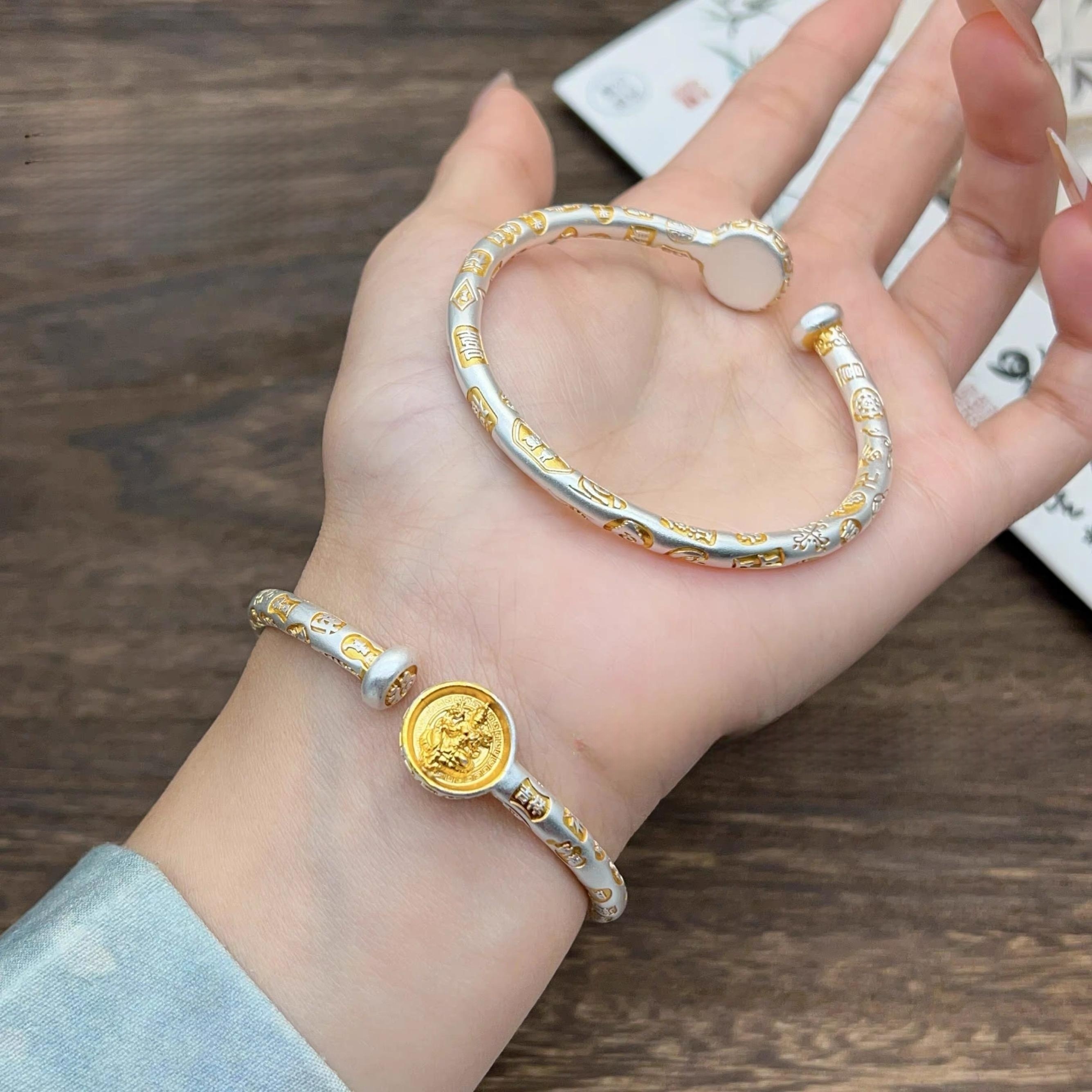 描金款999银黄财神开口手镯民族风非遗锻造工艺手工锤纹开口款-1