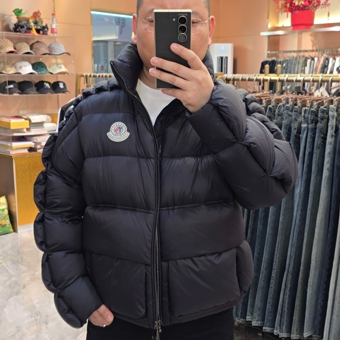 小蒙冬季厚款外套男女同款