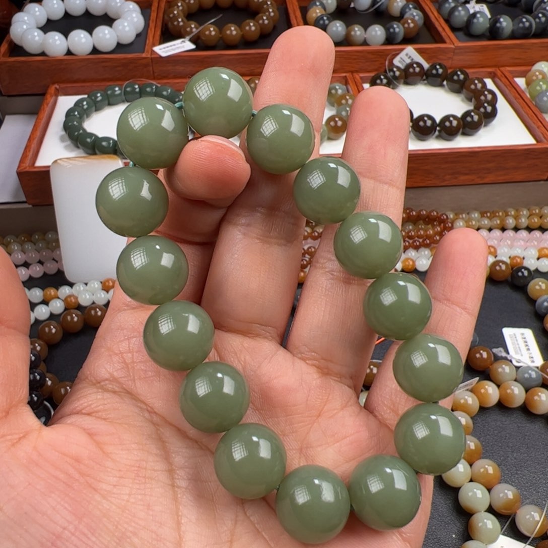 和田玉手链未镶嵌