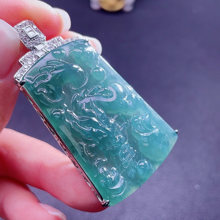 翡翠吊坠(不含链)未镶嵌