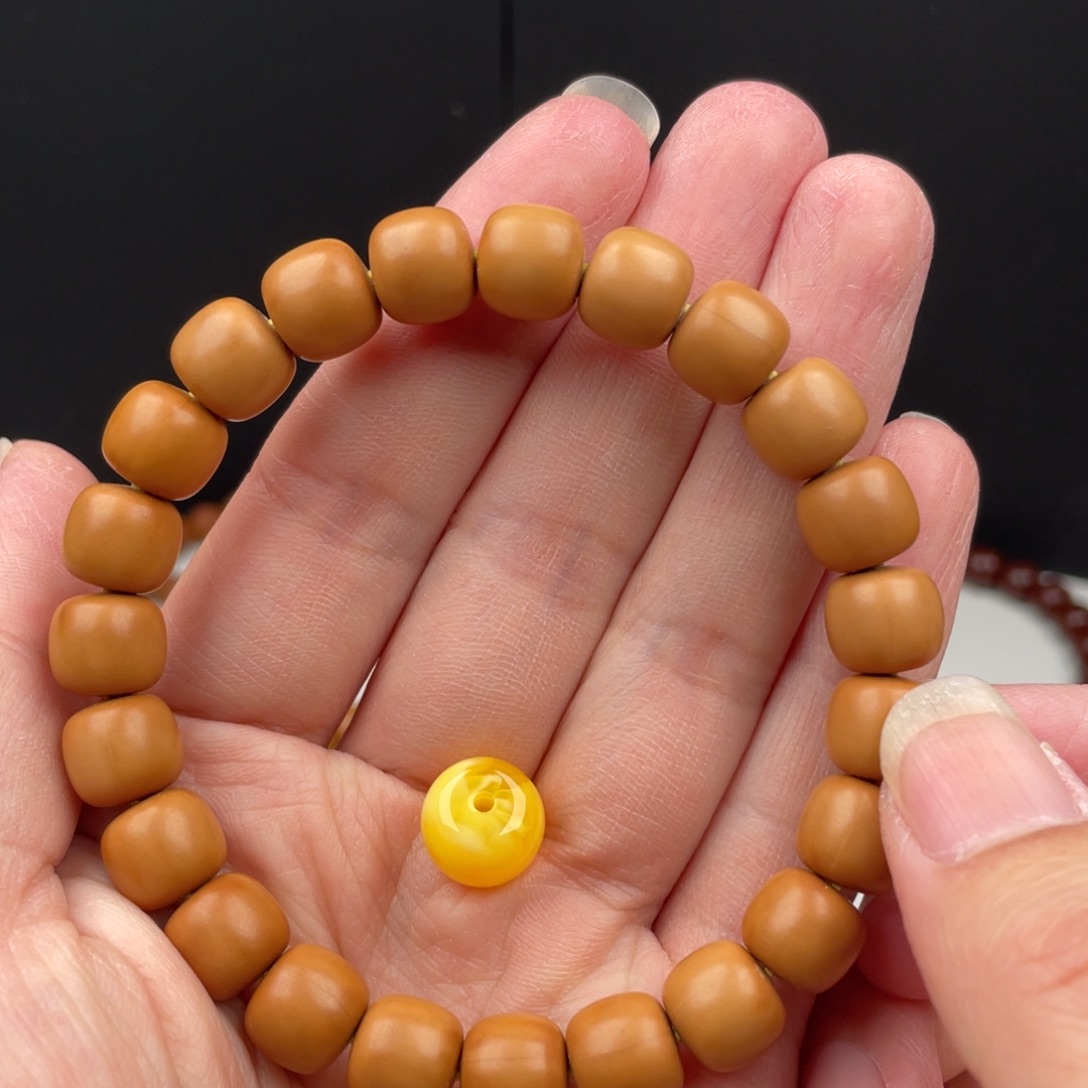 【闪购商品】手串猴头核桃云天老行25:8。配饰10