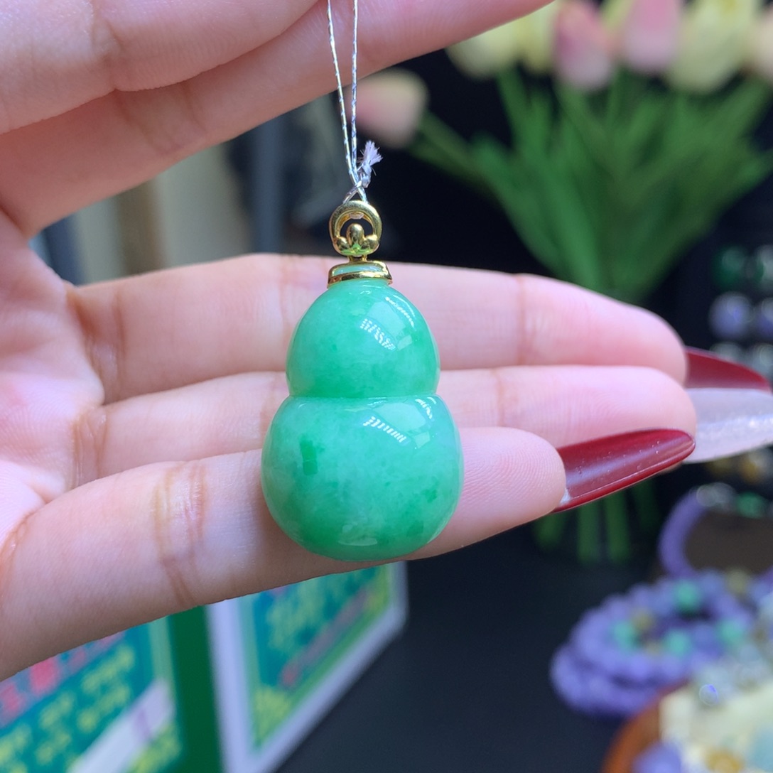 翡翠颈饰18K金镶嵌天然