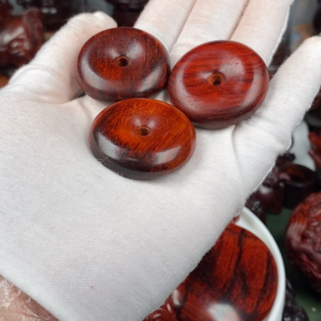 小叶紫檀吊坠檀香紫檀