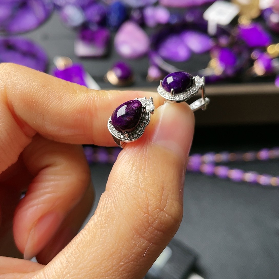 苏纪石（舒俱来）耳扣银S925镶嵌